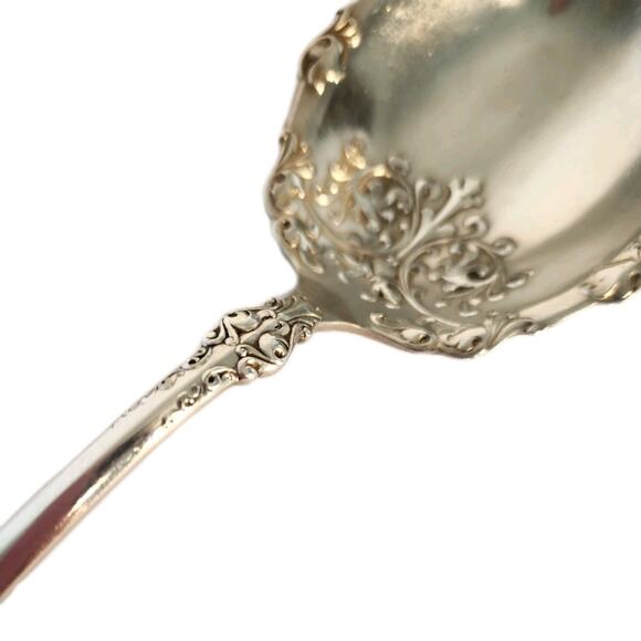 ROGERS BROS Antique BERKSHIRE Pattern Silverplate Berry/Casserole Spoon 1847 - Picture 5 of 10